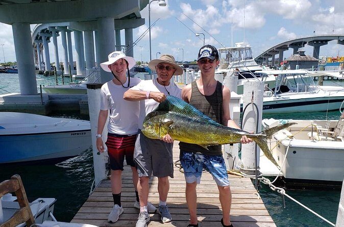 8 hours 38ft Reel Dreams Private Charter Nassau - The Captains and Crew: Why People Keep Coming Back