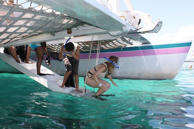 All Inclusive Half Day Sail and Snorkel - Flying Cloud and the pickup rhythm from Paradise Island