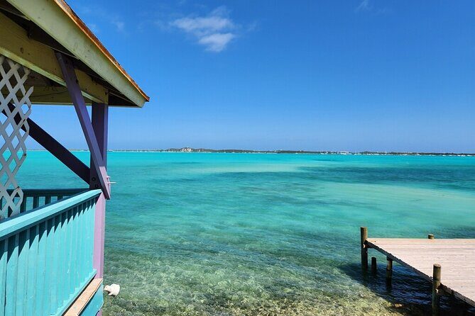 Bahamas Bash Scavenger Hunt (Exumas) - The Social Side: Why Laughing With Strangers Happens Naturally