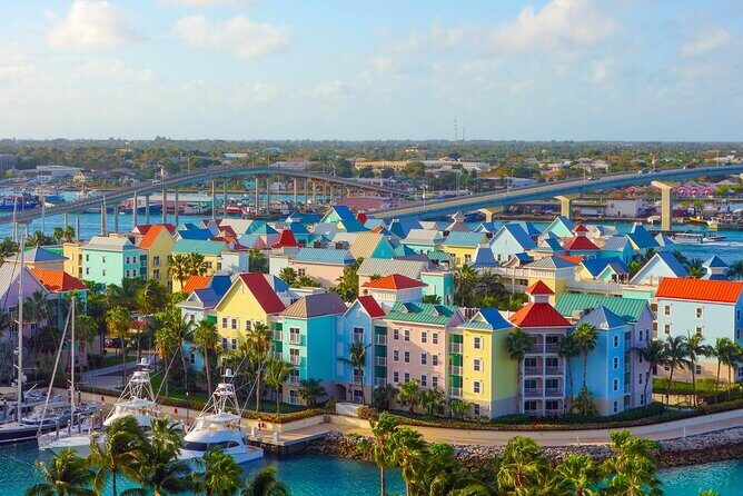 Bahamas Lynden Pindling Airport (NAS) Private Transfer to Nassau - Private service: what it changes compared with shared shuttles