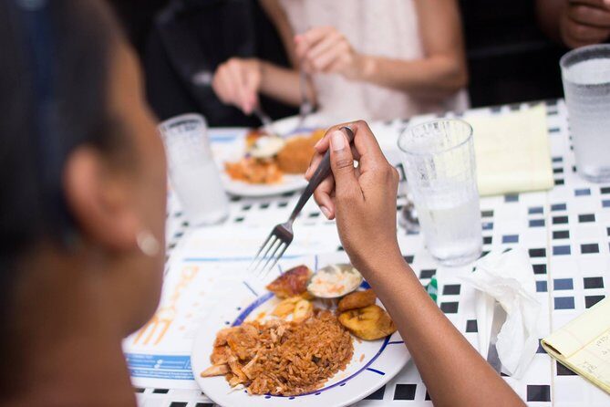 Bites of Nassau Food and Walking Tour - Walking logistics: meeting points, time, and what to wear