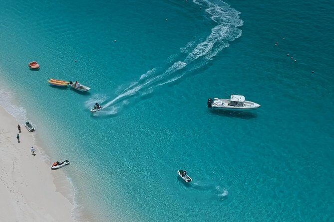 Customizable Half a Day Private Bus Tour in the Bahamas - Getting on board at Nassau Cruise Port with pickup and mobile tickets