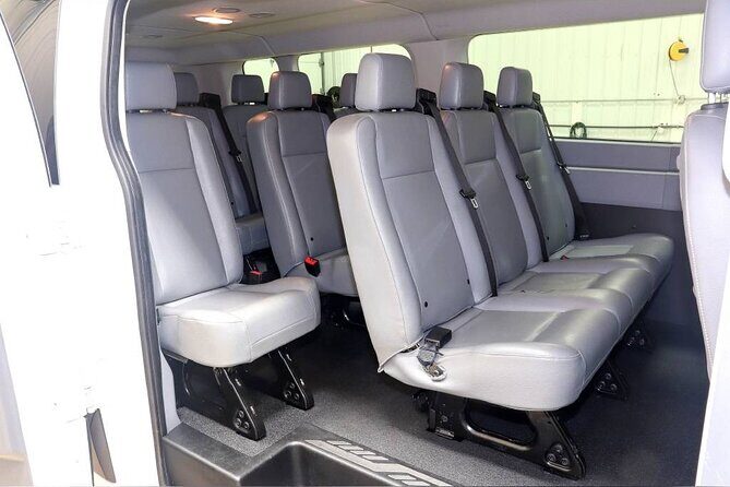 Direct Private Airport Transfer four or more Persons (one way) - A/C comfort and free Wi‑Fi during the first hour