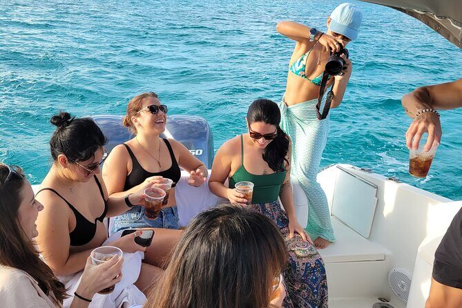Exotic half day private charters to Rose Island, Pigs and Turtles - Key Points That Make This Charter Worth Your Time
