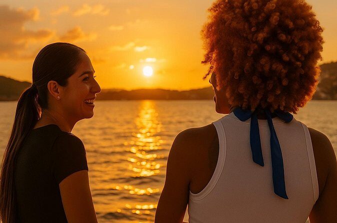 Grand Bahama Catamaran Sunset Cruise with Drinks and Snacks - The real star: the coastline sail and sunset timing