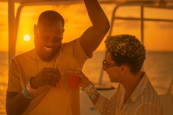 Grand Bahama Catamaran Sunset Cruise with Drinks and Snacks - What the crew actually does (and why it matters)