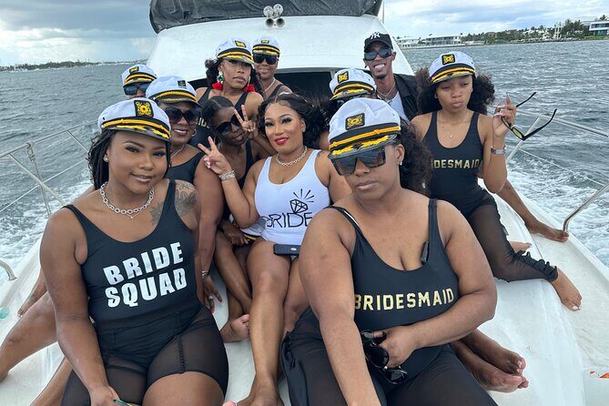 Half-Day Private Rose Island Party Yacht Getaway - Quick hits before you book