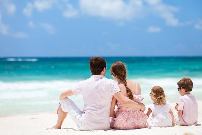 Hire Photographer, Professional Photo Shoot - Nassau - What the photographer actually does during your Bahamas shoot