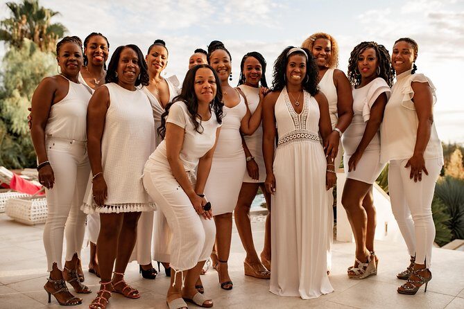Hire Photographer, Professional Photo Shoot - Nassau - Price and value: is $210.03 per person actually a good deal?