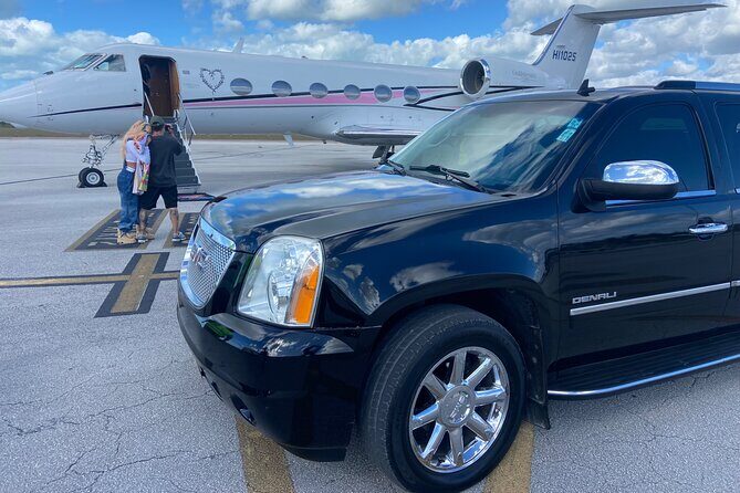 Luxury SUV Transfer from Airport, cruise port, Celebration Key - Arrival Without the Hassle: How the Pickup Really Feels