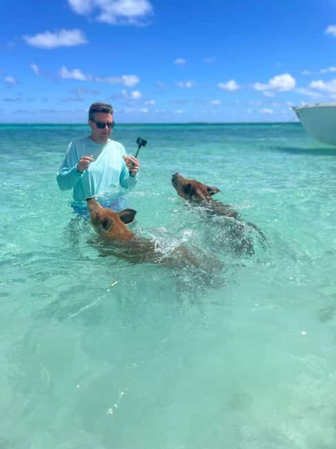 Nassau: 3-Island Snorkel Tour with Pigs, Beach Club, & Lunch - The boat ride: snacks, drinks, gear quality, and bonus water toys