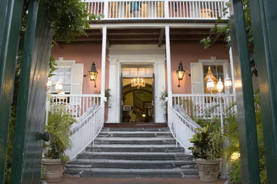 Nassau: Afternoon Tea at Graycliff Hotel and Restaurant - My take: should you book Graycliff afternoon tea?