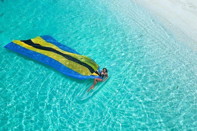 Nassau Clear Kayak Drone Photoshoot- Floating Dress - Key highlights to know before you book