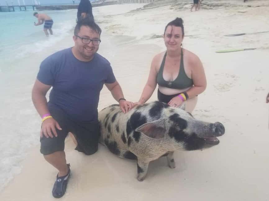 Nassau: Island Hopping Boat Trip with Lunch & Drinks - Stop 1: Pearl Island Snorkeling and the Value of Included Gear