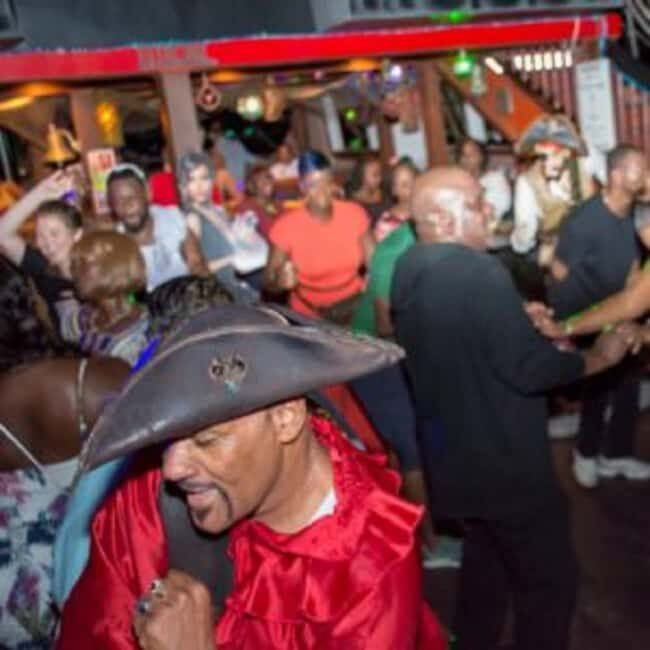 Nassau: Private Interactive Pirate Ship Cruise - Meet the captain: the moment the story clicks into place