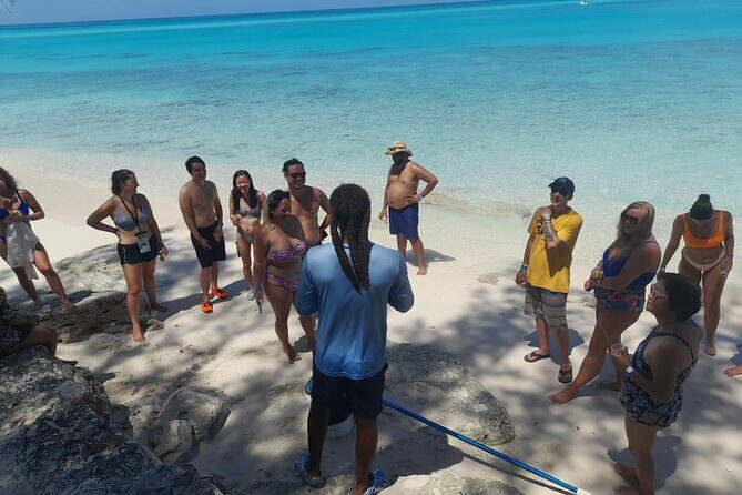 Nassau, Private Swimming Pig, Island Hopping, Snorkeling, Turtles - Speedboat Ride Comfort: Why the Boat Time Matters