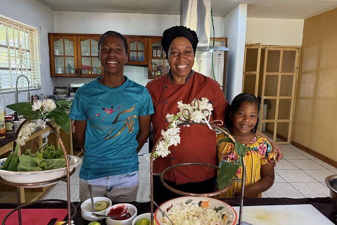 NEW! Authentic Bahamian Cooking and Cocktails with Transfers - Getting There From Atlantis or Baha Mar: The Ride You’ll Actually Care About