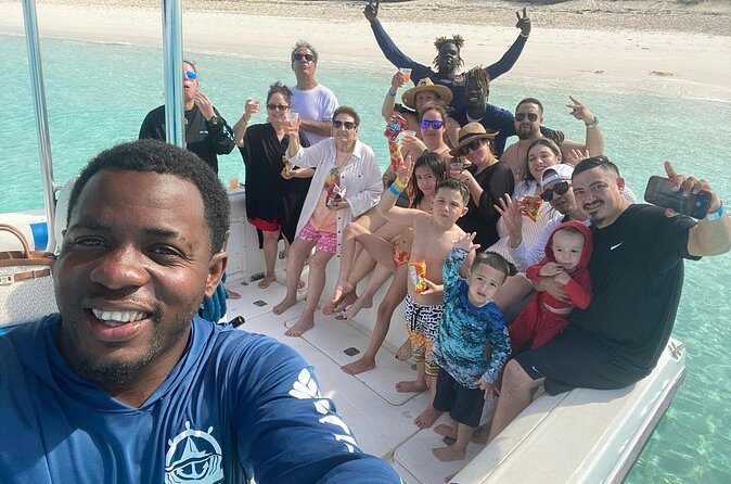 Pigs Beach, Green Turtle Cay, Rose Island Private Tour - Nassau Harbour cruise: celebrity home viewing with a real sense of place