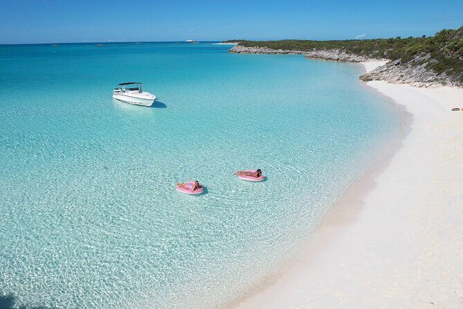 Private 4-Hour Rose Island charter Snorkeling Turtles & Beaching - Footprints Beach Bar & Grill: planning for meals without ruining the day