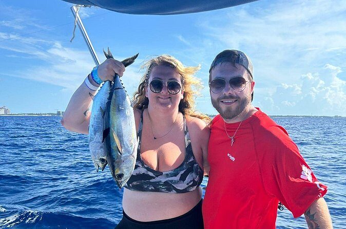 Private Bahamas Boat Fishing and Turtle Snorkeling Tour - Rose Island: long beach time where you can just slow down