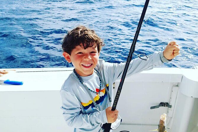 Private Bahamas Half-Day Fishing Tour from New Providence - Paradise Island to Rose Island: quick, easy, and actually fun