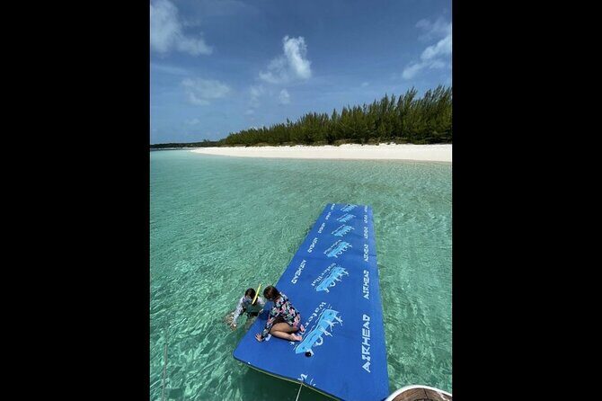 Private Beach Day / 50ft Sun Seeker or 33ft Boat / 1-10 Guests - Weather, Wind, and Plan Changes: How the Crew Keeps the Day Fun