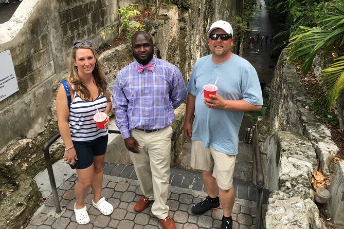 Private Beach Day/Guided TourThrough New Providence Island - Queen’s Staircase: 66 steps with real meaning