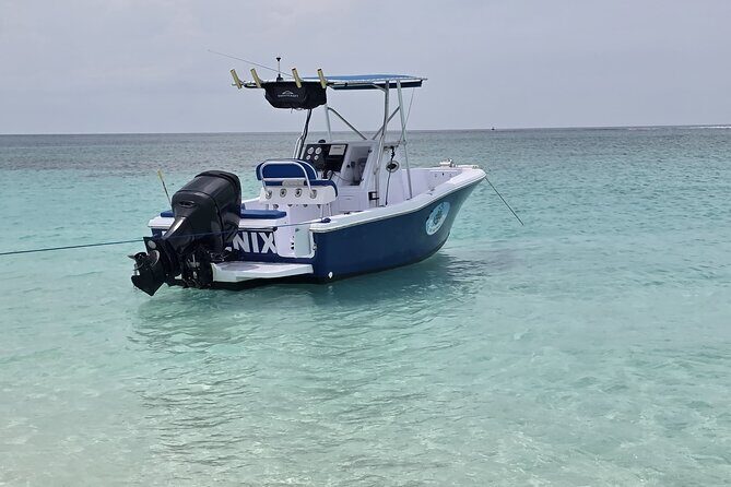 Private Boat Tours & Fishing Charters in Nassau, Bahamas - Boat-day comfort tips so your 4 hours feel easy