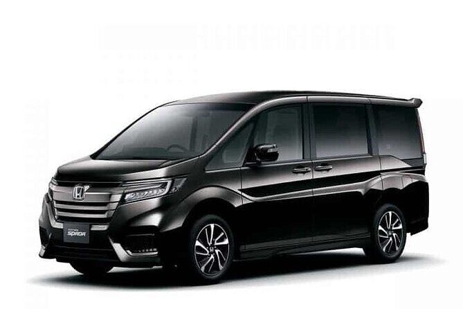 Private Roundtrip Sedan Airport Transfer to Paradise Island - Airport meet-and-greet that saves your first 60 minutes
