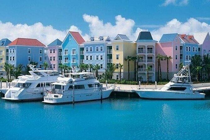 Private Roundtrip Sedan Airport Transfer to Paradise Island - Roundtrip setup: why going both ways is worth thinking about