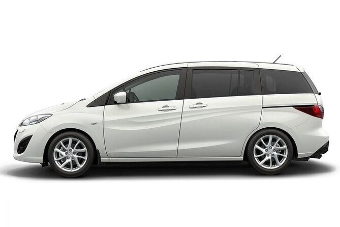 Private Roundtrip Sedan Airport Transfer to Paradise Island - Private car for up to 3: what “value” really means here