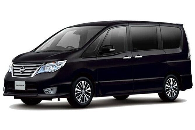 Private Roundtrip Sedan Airport Transfer - The meet-and-greet moment: faster than you expect