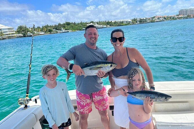 Private Snorkeling or Fishing Charter in Nassau - 38ft Free Time - The 4-hour vs 8-hour question: how to decide without regrets