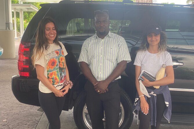 Private SUV One way Airport Transfer/Grocery & Liquor stop included - Should you book this Nassau airport transfer with a grocery stop?