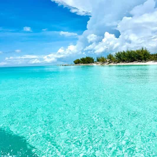 Rose Island: Pig Beach, Snorkeling, Sea Turtles, Beach - Drinks, Snacks, and the Small Luxuries That Matter