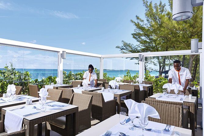 Round trip Airport (LPIA) to Atlantis, Comfort Suites, Warrick, Harbourside, RIU - Nassau Airport to Atlantis and RIU: The Door-to-Door Setup