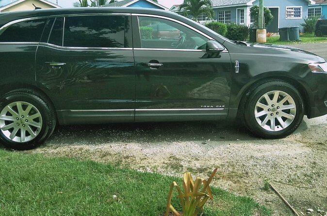 Round trip Airport Private Transfer (Nassau Limousine) - Who This Transfer Really Fits Best