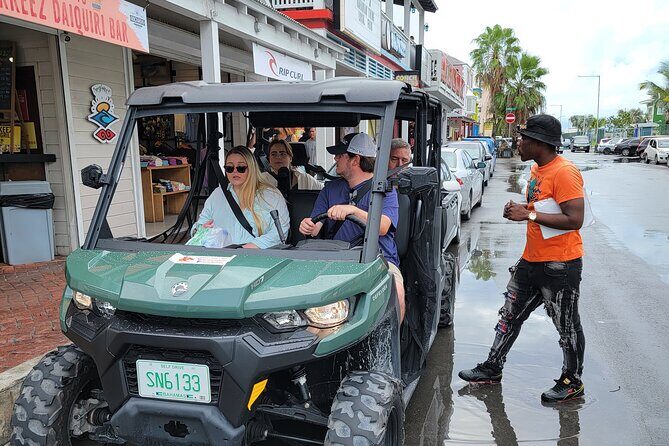 Side By Side Beach Buggy Rentals in Nassau Bahamas - Driving a side-by-side on Nassau roads: the rules that keep you comfortable