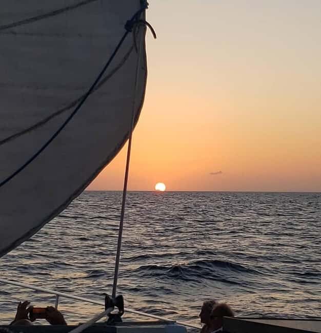Sunset Cruise In Paradise - Who should book this cruise, and who might want a different style